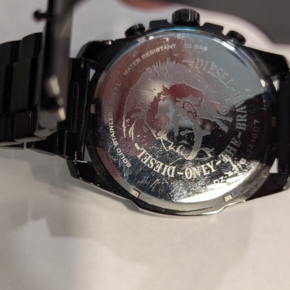 Diesel Mega Chief Black Men Wristwatch DZ4318 - Picture 2 of 2
